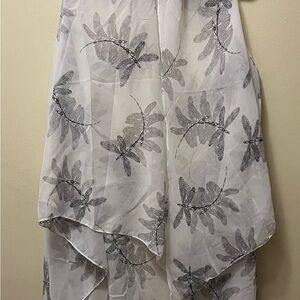 Chic White and Gray Floral High-Low Skirt